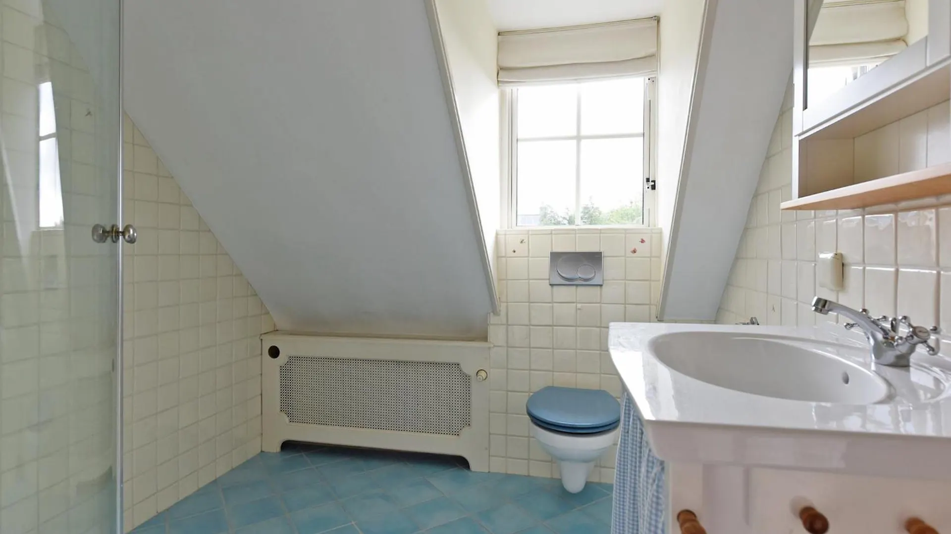 Bed & Breakfast Luxury Home In Quiet Neighbourhood Near Beach Haag