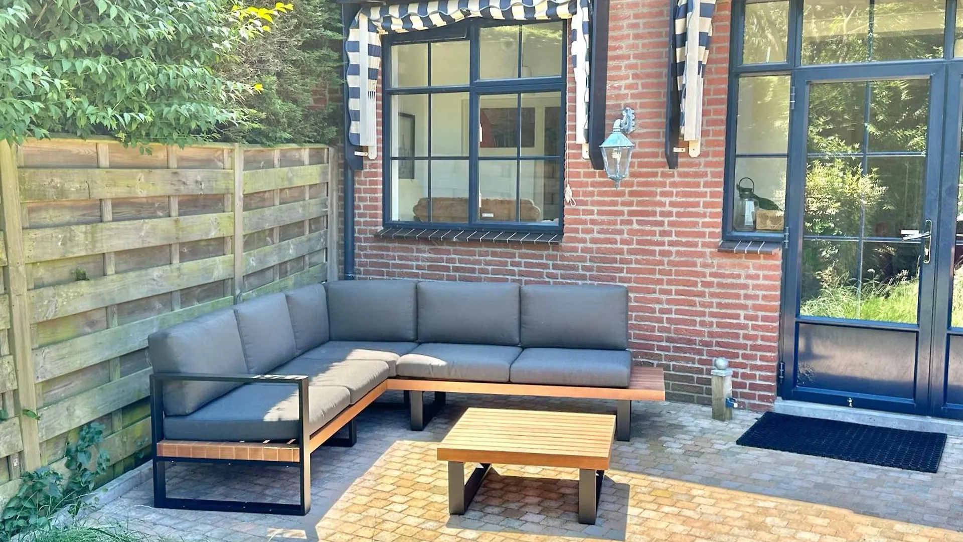 Luxury Home In Quiet Neighbourhood Near Beach Den Haag Niederlande