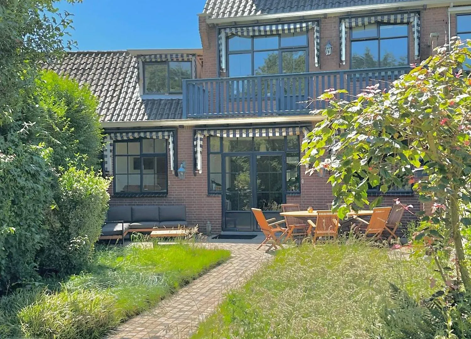 Luxury Home In Quiet Neighbourhood Near Beach Haag Nizozemsko