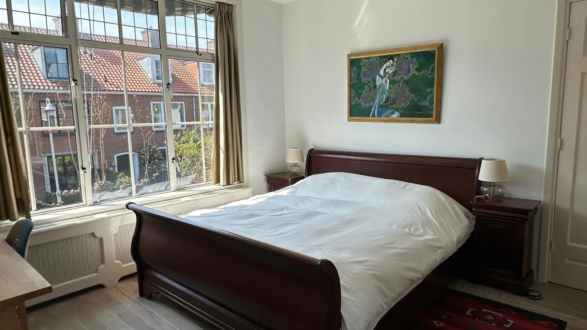 Luxury Home In Quiet Neighbourhood Near Beach Haag